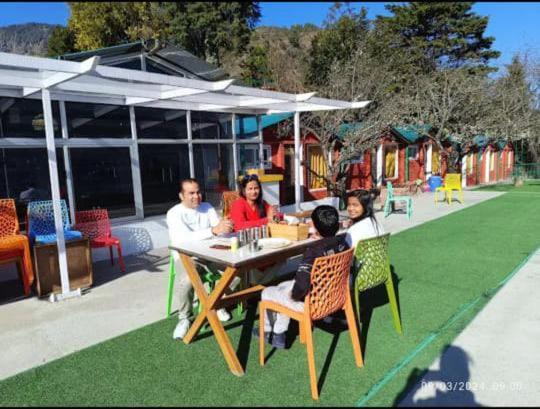 The Himalaya Retreat Resort, Experience Nature In The Lap Of Himalayas 무소리에 외부 사진